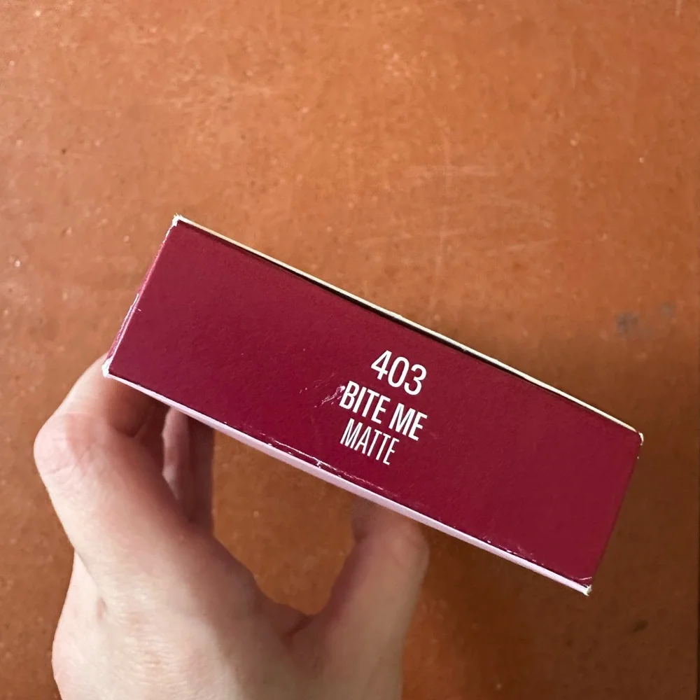 Kylie Cosmetics • NIB ‘Bite Me’ Matte Liquid Lipstick & Lip Liner Set • New - Picture 4 of 8